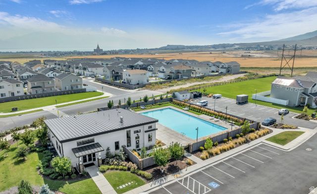 5083 E LAKEFIELD DR, Eagle Mountain, UT 84005