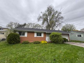 2950 Arlington Drive, Saginaw, MI 48601