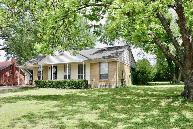7206 N JUANA DR, Millington, TN 38053