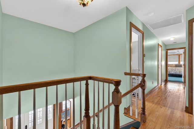 72 Coppergate Lane, Warwick, NY 10990