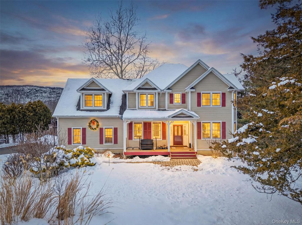 72 Coppergate Lane, Warwick, NY 10990