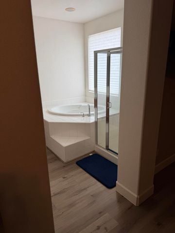 1983 Malvasia Court, Tulare, CA 93274