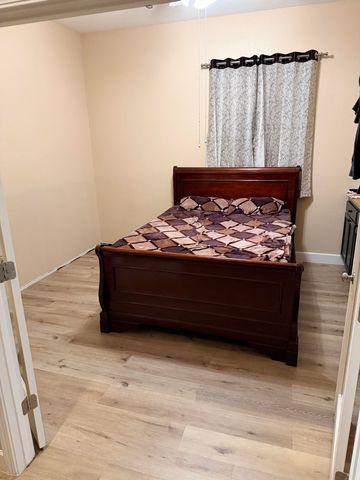 1983 Malvasia Court, Tulare, CA 93274