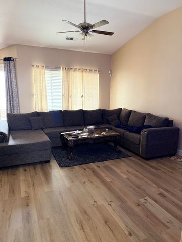 1983 Malvasia Court, Tulare, CA 93274