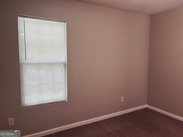 601 Wilburn Avenue C, Lagrange, GA 30240