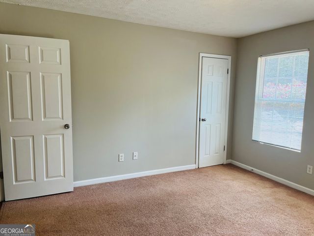 601 Wilburn Avenue C, Lagrange, GA 30240