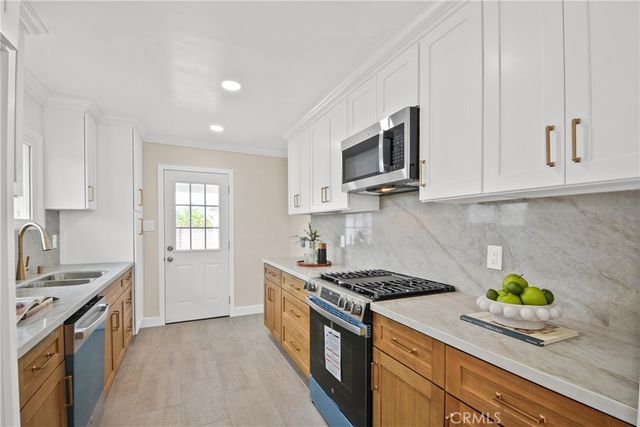 1910 W Corak, West Covina, CA 91790