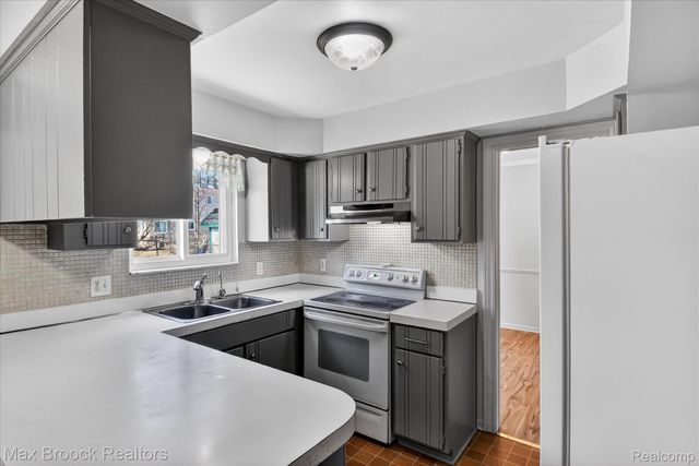 33815 Orban, Sterling Heights, MI 48310