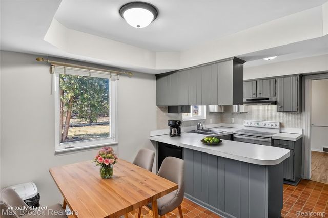 33815 Orban, Sterling Heights, MI 48310