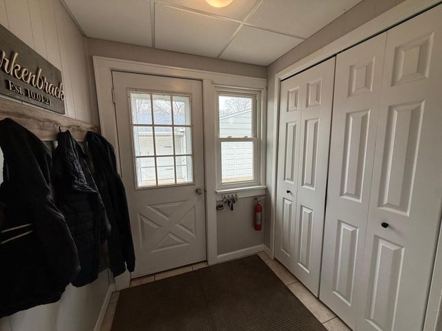 616 Lynn Road SW, Hutchinson, MN 55350