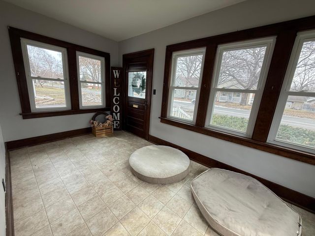 616 Lynn Road SW, Hutchinson, MN 55350