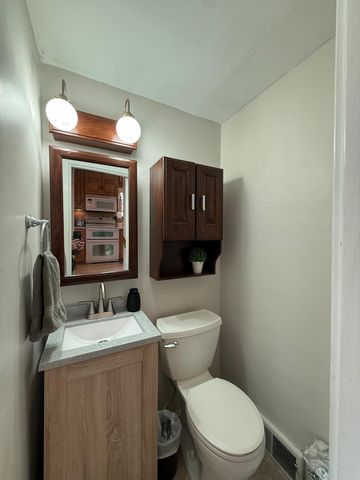 616 Lynn Road SW, Hutchinson, MN 55350