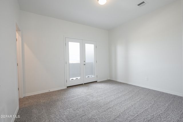 238 Olive Branch Trail, Santa Teresa, NM 88008