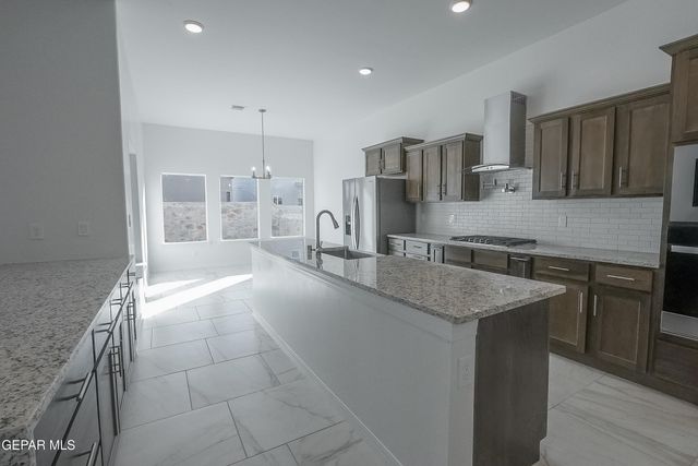 238 Olive Branch Trail, Santa Teresa, NM 88008