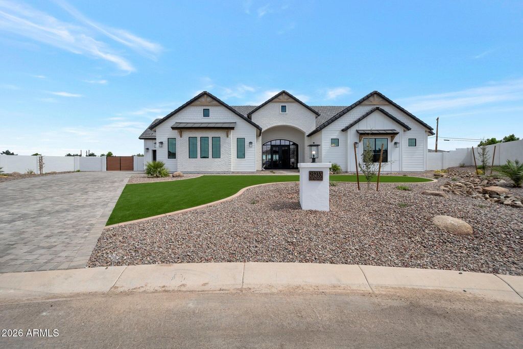 25233 S PYRENEES Court, Queen Creek, AZ 85142