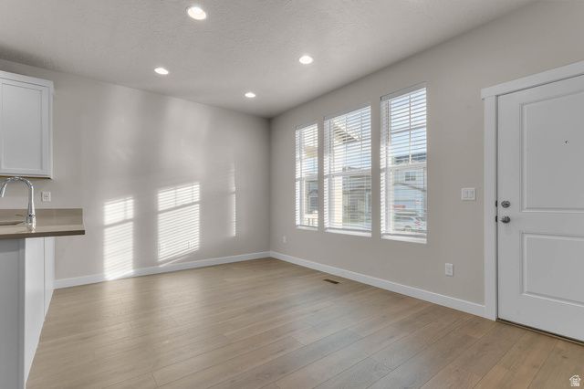 7808 W ALTA SPRINGS LN, Magna, UT 84044