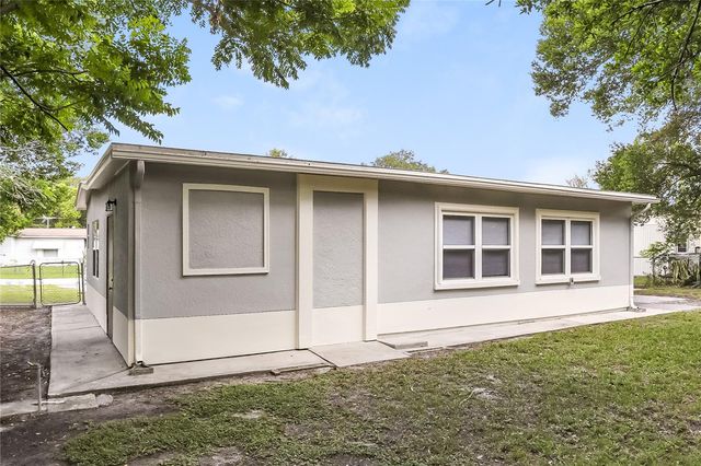 2495 BARBAROSSA AVENUE, Deltona, FL 32738