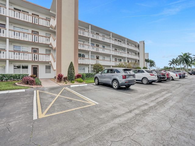 3014 Cornwall A, Boca Raton, FL 33434