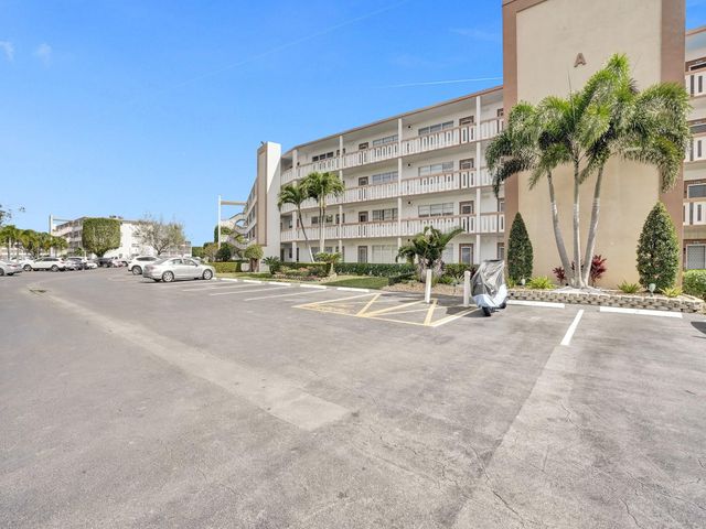 3014 Cornwall A, Boca Raton, FL 33434