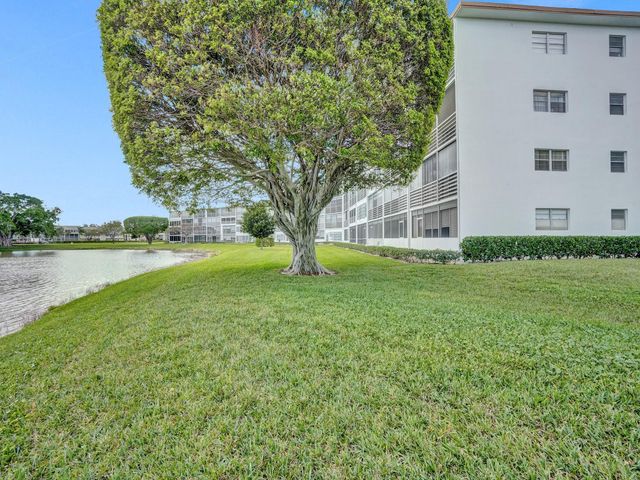 3014 Cornwall A, Boca Raton, FL 33434