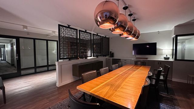 433 S 7th Street 1711, Minneapolis, MN 55415