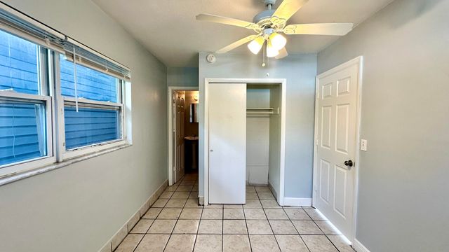 601 N K Street 2, Lake Worth Beach, FL 33460