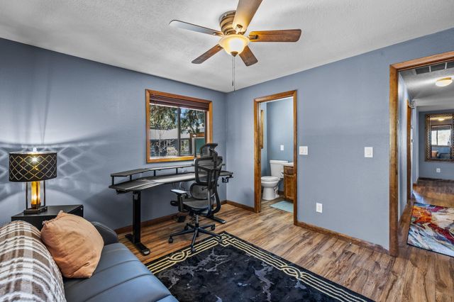 2877 NE Lotno Drive, Bend, OR 97701