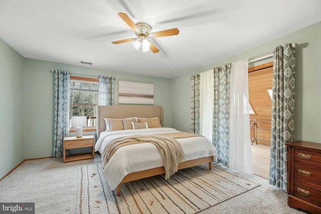 12 WHITE OAK LN, Little Egg Harbor Twp, NJ 08087