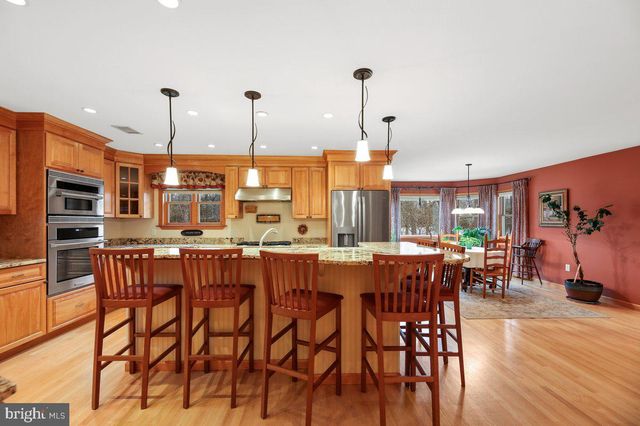 12 WHITE OAK LN, Little Egg Harbor Twp, NJ 08087