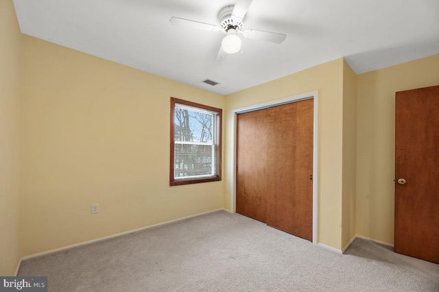 12 WHITE OAK LN, Little Egg Harbor Twp, NJ 08087