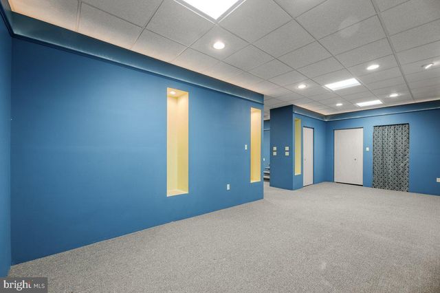 12 WHITE OAK LN, Little Egg Harbor Twp, NJ 08087