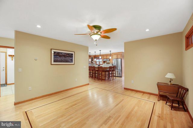 12 WHITE OAK LN, Little Egg Harbor Twp, NJ 08087