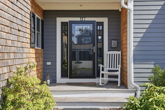 117 White Clover Trl, Plymouth, MA 02360