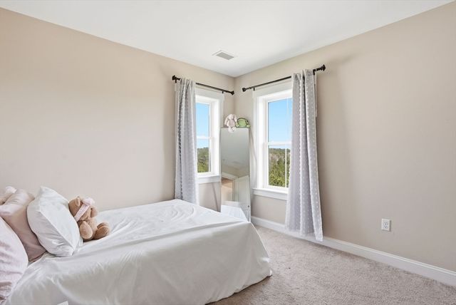 117 White Clover Trl, Plymouth, MA 02360