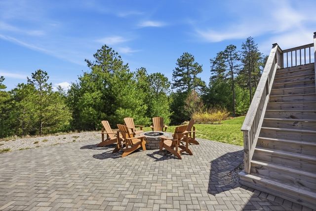 117 White Clover Trl, Plymouth, MA 02360