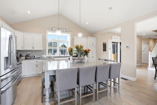 117 White Clover Trl, Plymouth, MA 02360