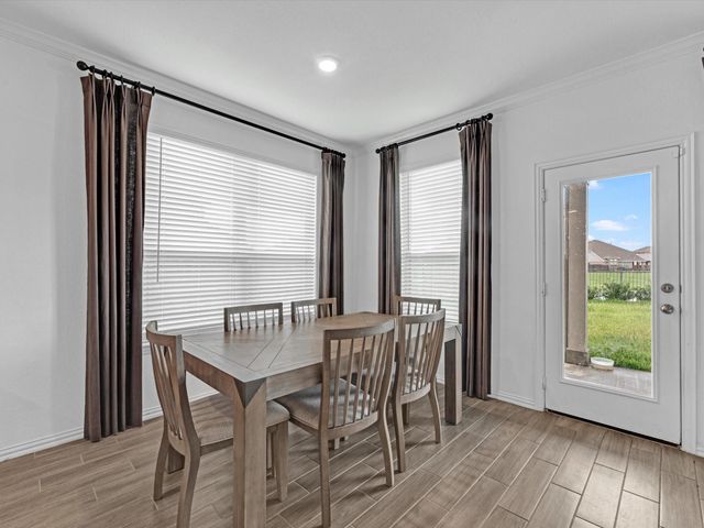 14815 Churchill Downs Avenue, Mont Belvieu, TX 77523