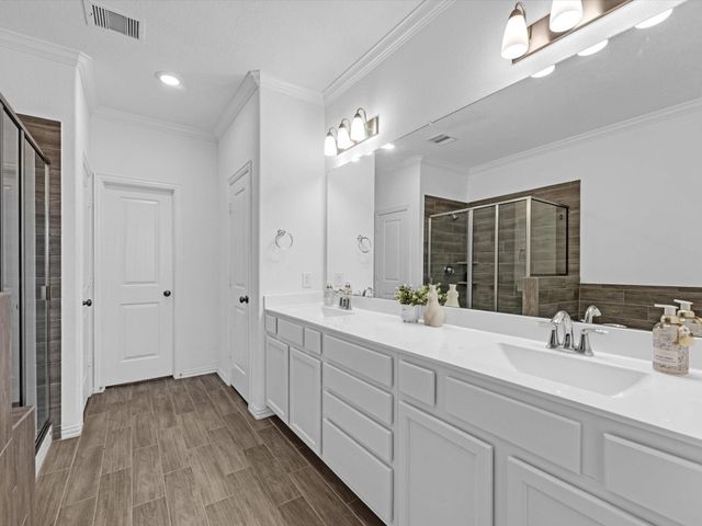 14815 Churchill Downs Avenue, Mont Belvieu, TX 77523