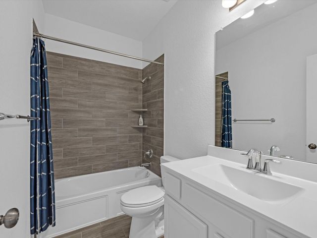 14815 Churchill Downs Avenue, Mont Belvieu, TX 77523