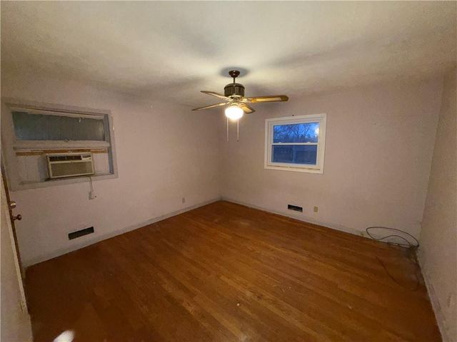 6717 W 65th Terrace, Mission, KS 66202