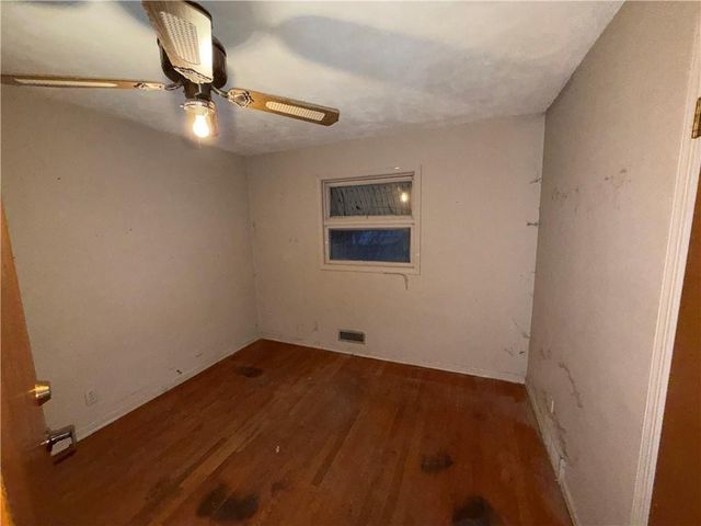 6717 W 65th Terrace, Mission, KS 66202