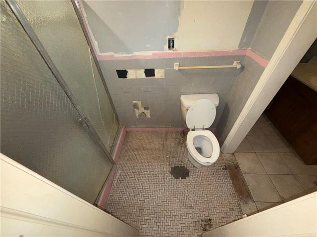 6717 W 65th Terrace, Mission, KS 66202