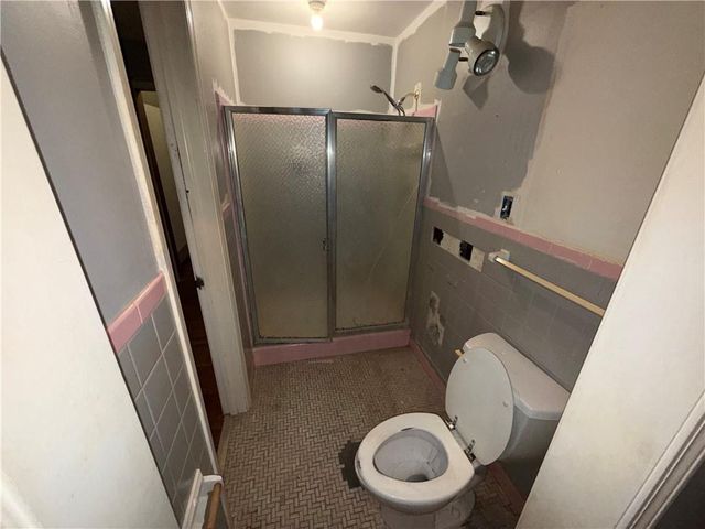 6717 W 65th Terrace, Mission, KS 66202