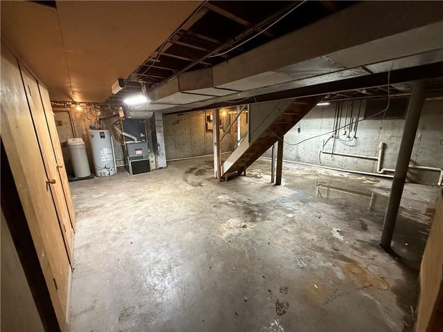 6717 W 65th Terrace, Mission, KS 66202