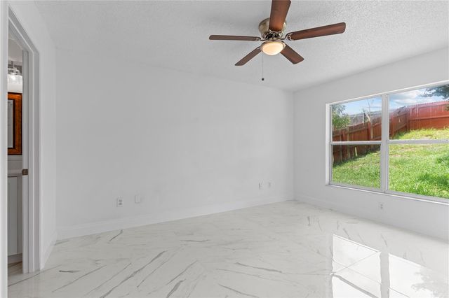 421 ROLLINS DRIVE, Davenport, FL 33837