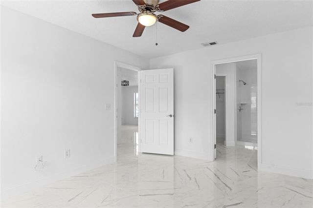 421 ROLLINS DRIVE, Davenport, FL 33837