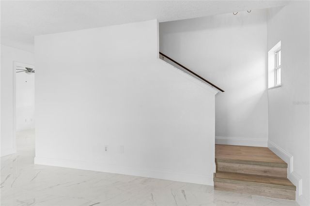 421 ROLLINS DRIVE, Davenport, FL 33837