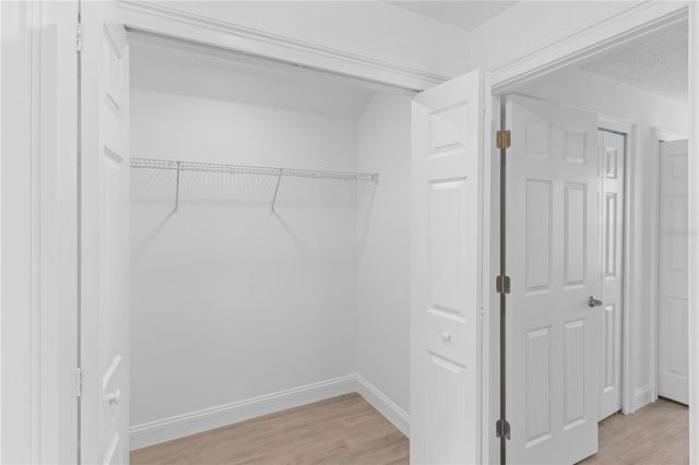 421 ROLLINS DRIVE, Davenport, FL 33837