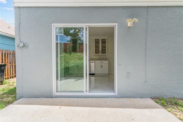 421 ROLLINS DRIVE, Davenport, FL 33837