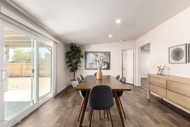 10733 N HILLSIDE Drive, Casa Grande, AZ 85122